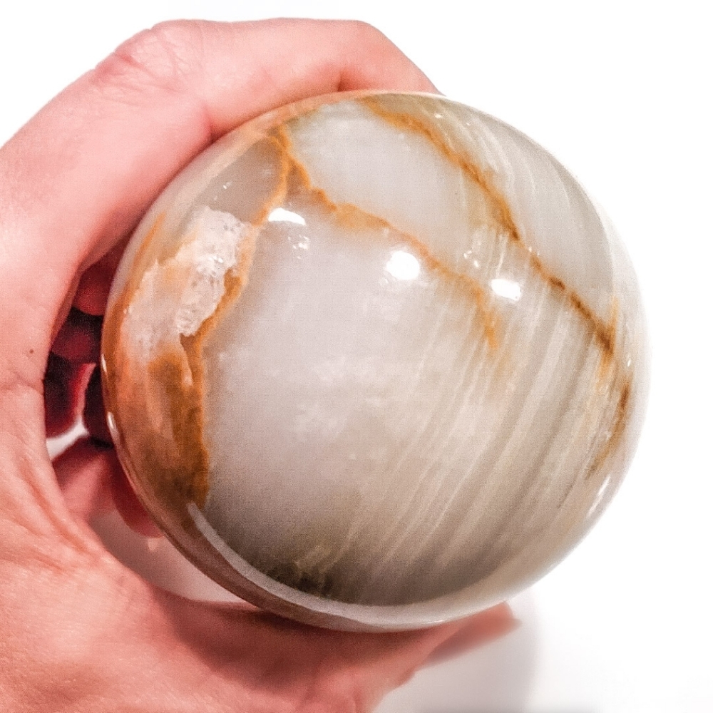 8cm Afghan Jade Crystal Sphere & Wooden Stand Weight: 534.1 g 75-80mm - Picture 6 of 10